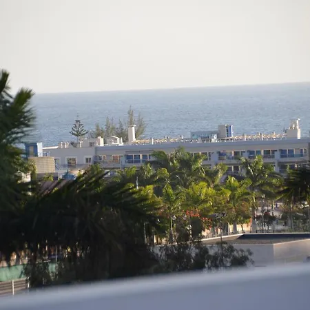 Eva Guest house *